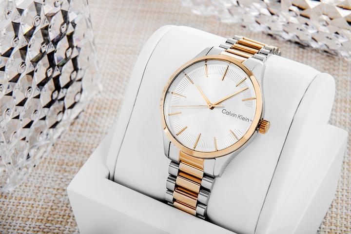 Actual product image Calvin Klein Iconic Armband Damenuhr 25200044 + BOX (Analogue wristwatch, 35 mm)