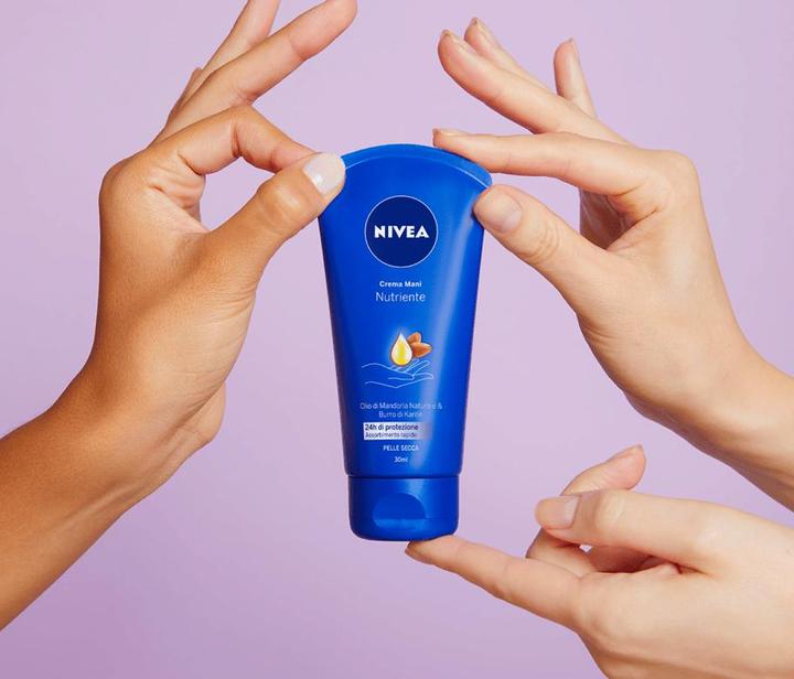 Produktbild NIVEA Intensive Moisture (30 ml)