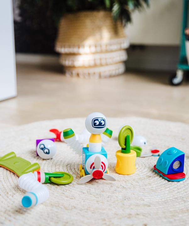 Actual product image Smartmax Smart Max Roboflex IUVI Games