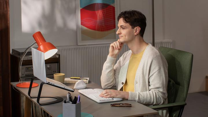 Actual product image Logitech Wave Keys (Germany, Wireless)