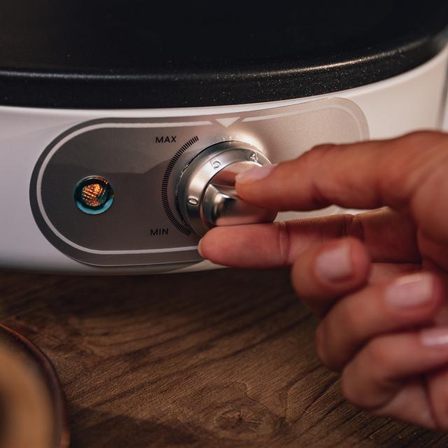 Immagine prodotto Cecotec Fun Creepy crepe maker