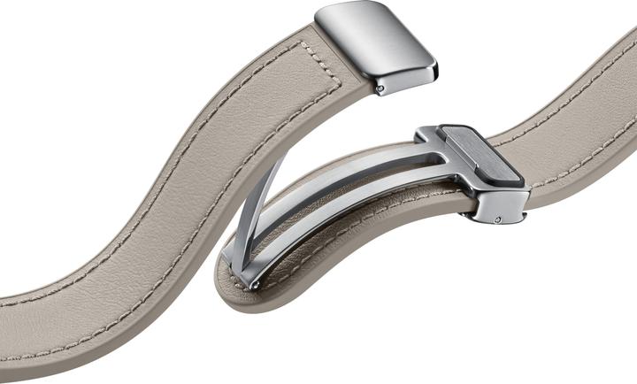 Actual product image Samsung D-Buckle Hybrid Eco Leather Strap (20 mm, Faux leather, Eco-Composite, Galaxy Watch6, Galaxy Watch6 Classic)