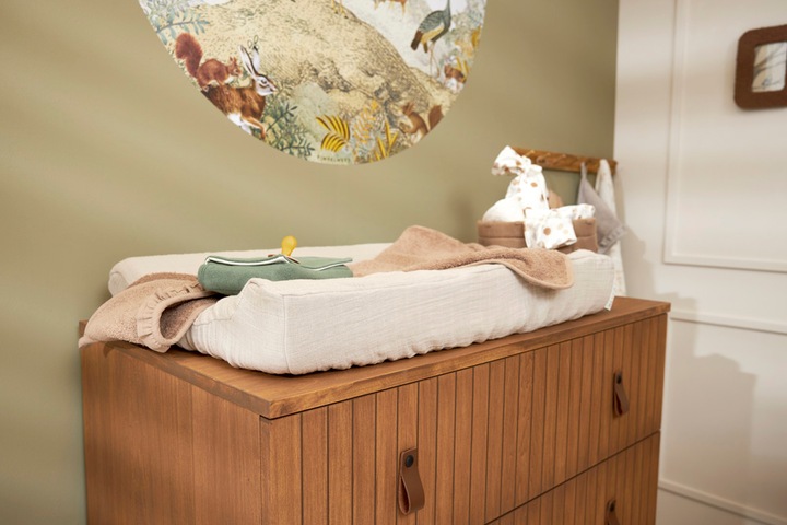 Actual product image Meyco Baby Uni changing mat cover - pre-washed muslin - greige - 50x70cm (50 x 70 cm)