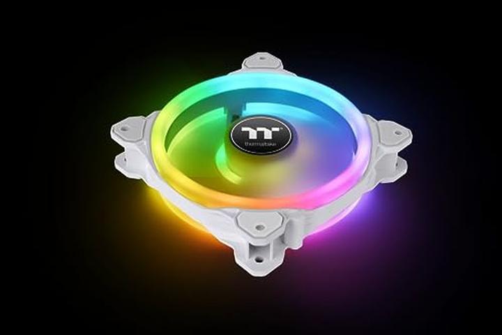 Image du produit Thermaltake TT SWAFAN 14 RGB Radiator Fan 3er wh CL-F146-PL14SW-A (140 mm, 3 x)