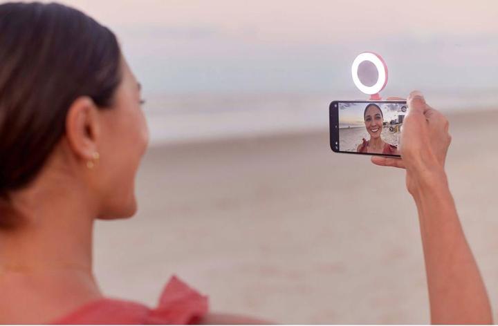 Actual product image ShiftCam SnapLight