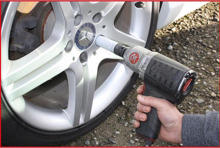 Actual product image KS Tools 1/2 Special aluminum rim power socket. XL. 17mm (17 mm)