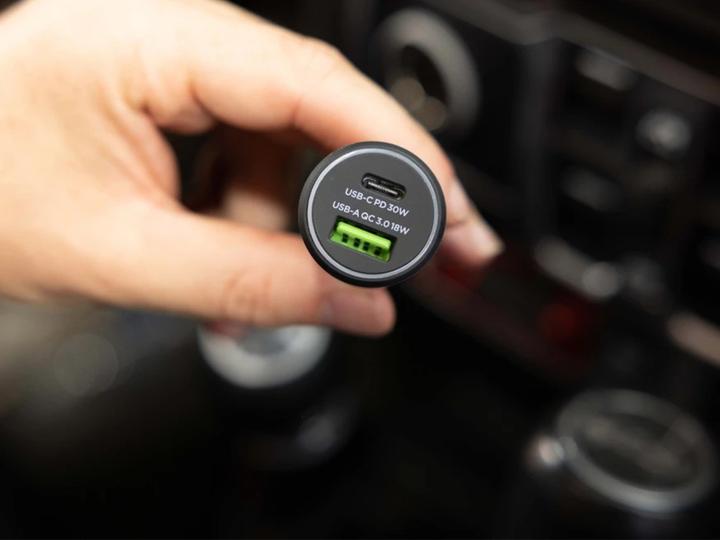 Image du produit Quad Lock Dual USB-C 48W Car Charger