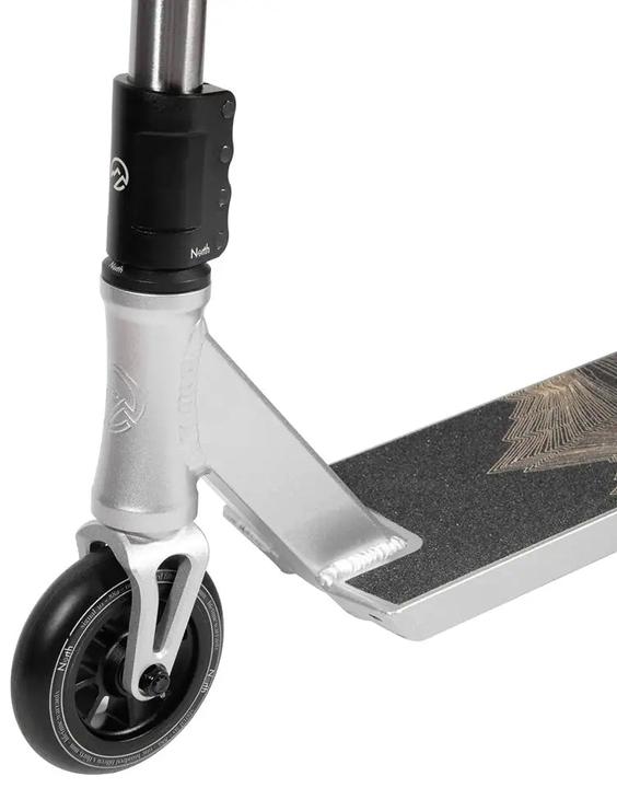 Actual product image North Scooter Tomahawk G2