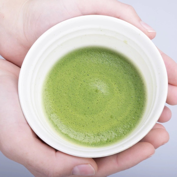 Produktbild Calimatcha Tee Set Matcha Tamago mit 30g Matchatee Tablett Geschenk