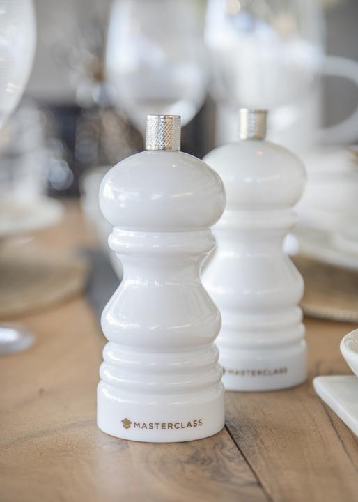 Actual product image Master Class 12cm Capstan Mill - White, Gift Tagged (Pepper, Salt)
