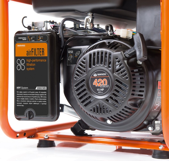 Actual product image Daewoo Power Products Petrol generator DUAL POWER (6000 W, 30 l)