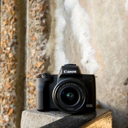 Produktbild Canon EOS M50 Kit - Import (15 - 45 mm, 24.10 Mpx, APS-C / DX)