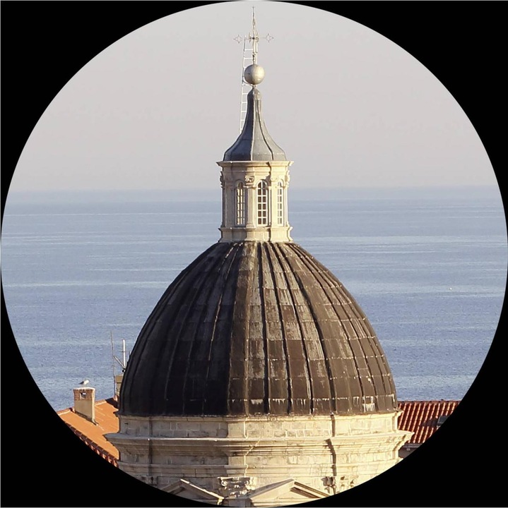 Actual product image Canon 10x30 IS II (10 x, 30 mm)