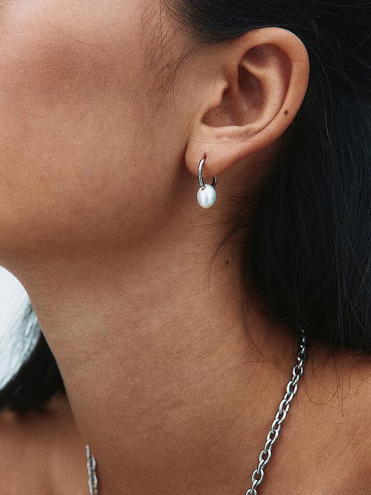 Image du produit Edblad Ohrringe BREEZE HOOPS (Acier inoxydable, Perle d'eau douce)