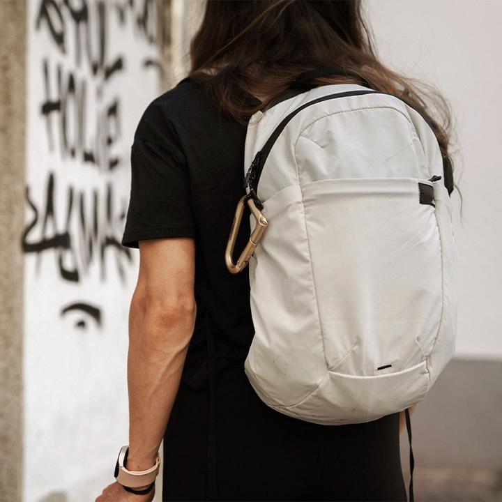 Actual product image Matador ReFraction Packable Backpack (16 l)