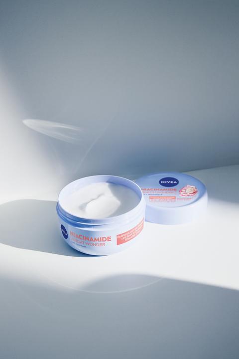 Immagine prodotto NIVEA Niacinamide Length Wonder 3in1 Haarmaske (200 ml)