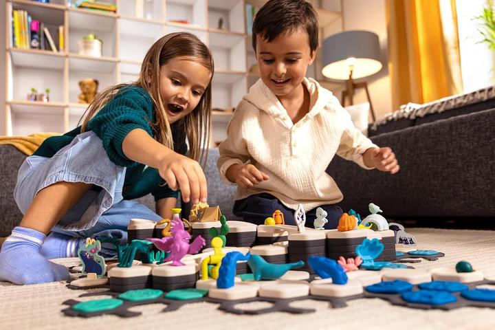 Produktbild Ravensburger GraviTrax Junior Starter-Set XXL Planet