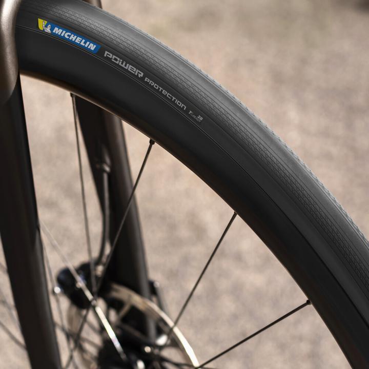 Actual product image Michelin Power Protection TLR (28-622)