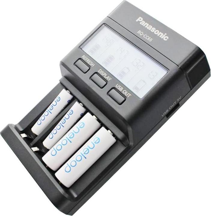 Produktbild Panasonic Ladegerät Eneloop BQ-CC65 inkl., 4 eneloop AAA Micro und AccuCell AkkuBox Blue (1 Stk., AAA, Ladegerät inkl. Akku)