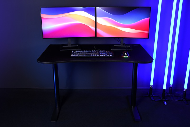 Actual product image Arozzi Gaming table Arena Small PureBlack 114x71cm