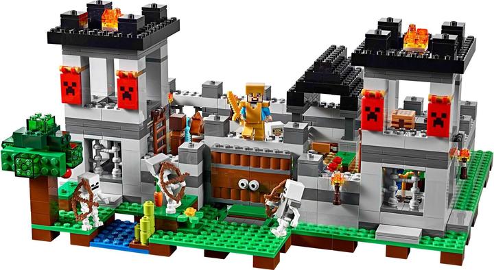 Image du produit LEGO Minecraft – La Forteresse (21127, LEGO Minecraft)
