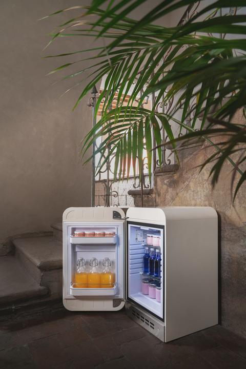 Actual product image Smeg FAB5RCR5 (34 l)