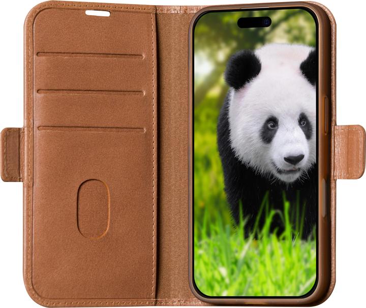 Actual product image dbramante1928 Copenhagen (Apple iPhone 16 Pro)