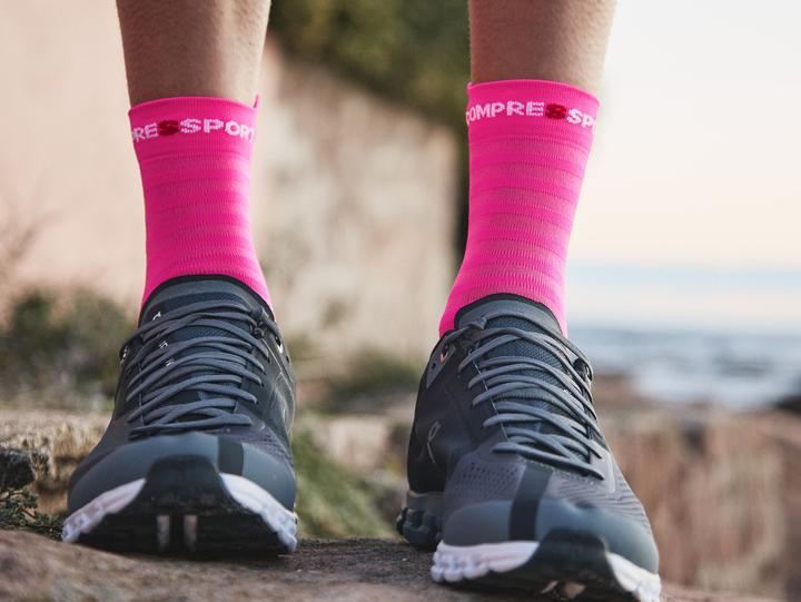 Produktbild Compressport Pro Racing Socks v4.0 Ultralight Run High (39 - 41)