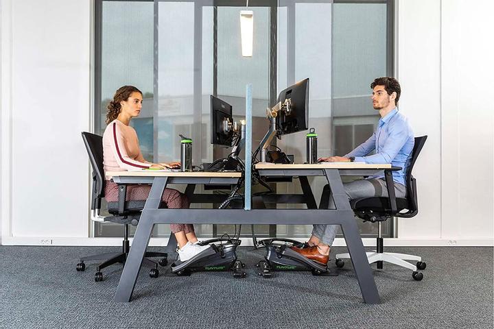 Image du produit Tunturi Cardio Fit D10 Ellipsentrainer Under Desk Bike