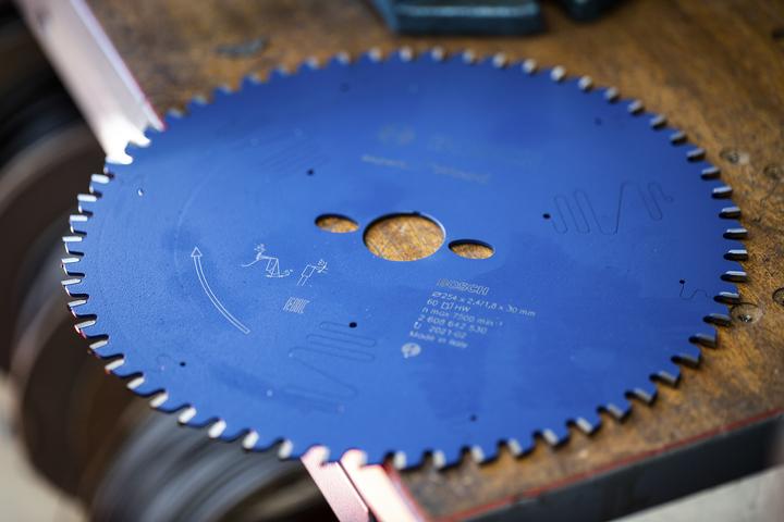 Actual product image Bosch Professional Zubehör Circular saw blade Expert for Wood, 254 x 30 x 2.4 mm, 60
