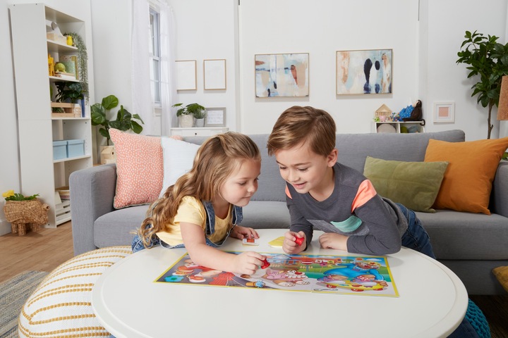 Productafbeelding Hasbro Gaming Dokter Bibber Junior (Duits)