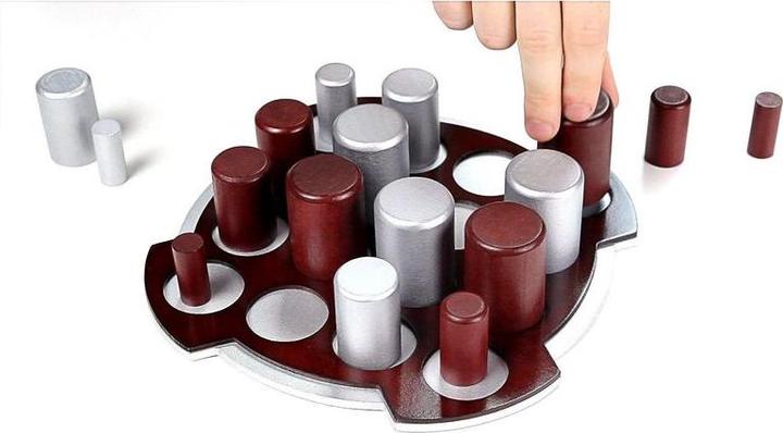 Actual product image Blue Orange Gobblet (German, 2 Players)