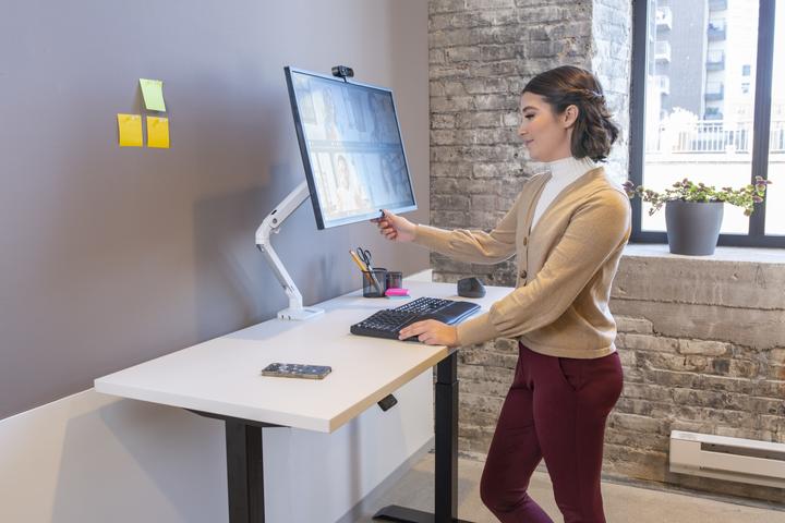 Produktbild Ergotron 45-486-216/Mxv Desk Monitor Arm (White) (Tisch, 34", 9.10 kg)