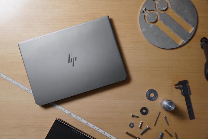 Actual product image HP ZBook Studio G5 Mobile Workstation (15.6-inch) Ultra HD Intel® Core™ i9 DDR4-SDRAM SSD NVIDIA (15.60", 512 GB, 16 GB, Intel Core i9-8950HK)