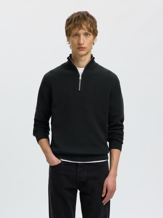 Actual product image Selected Half-zip jumper (S)