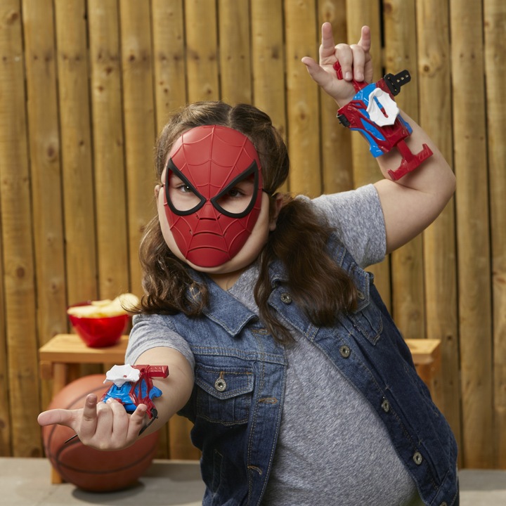 Actual product image Hasbro Spider-Man Web Slinging Armour Set