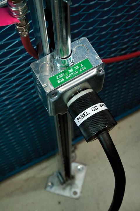 Actual product image Brady PTL-43-439-GN, vinyl, green, glossy, 48.26 mm x 15.24 m, permanent, continuous (4.83 cm)