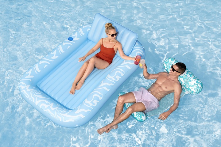 Actual product image Bestway Floating mattress