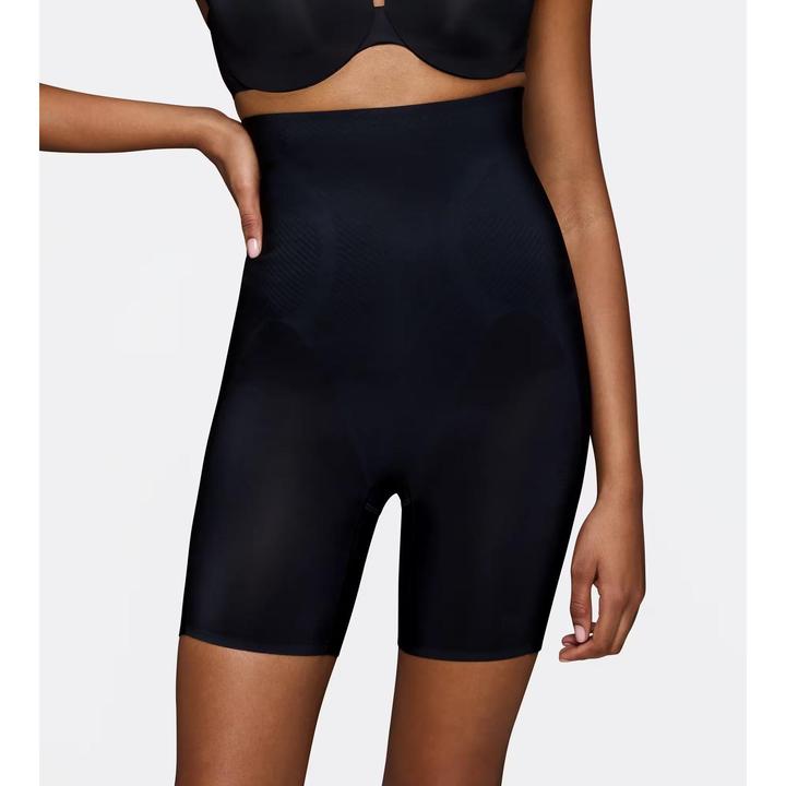 Immagine prodotto Triumph Illusion Curve Shapewear Taillenslip (L, Confezione singola)