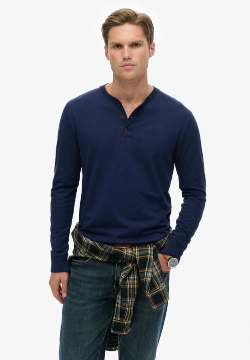 deep navy blue, kräftiges marineblau