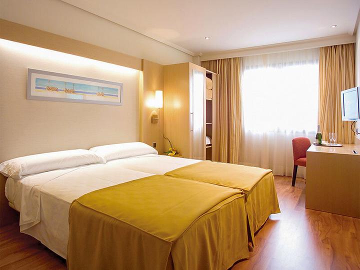 Produktbild Smartbox Aufenthalt an der pulsierenden Flaniermeile Las Ramblas in Barcelona (2 Personen)