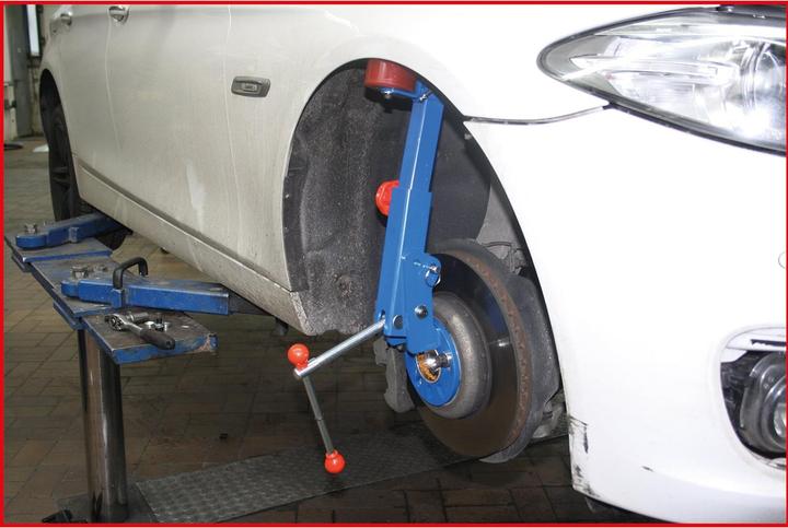 Immagine prodotto KS Tools Attrezzo universale per la flangiatura del parafango