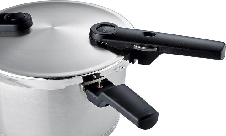 Produktbild Fissler SKT Vitaquick Premium 2,5l (18 cm, Dampfkochtopf, Edelstahl)