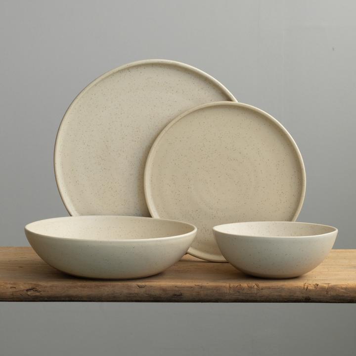 Actual product image Atelier Agave Tableware set complete 16-pieces Speckled Beige (16 pcs.)