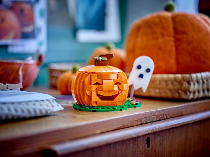 Produktbild LEGO Halloween-Kürbis (40697, LEGO Creator Expert)