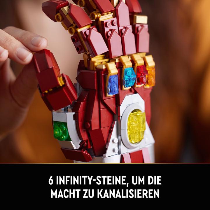 Actual product image LEGO 76223 Marvel Iron Man Glove (76223, LEGO Marvel)