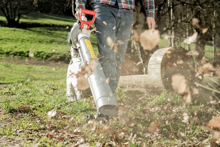 Actual product image Ikra 3-in-1 Leaf Vacuum Blower Shredder with 2 Rechargeable Batteries & Dual Charger (Rechargeable battery operated, Leaf blower, Leaf vacuums)