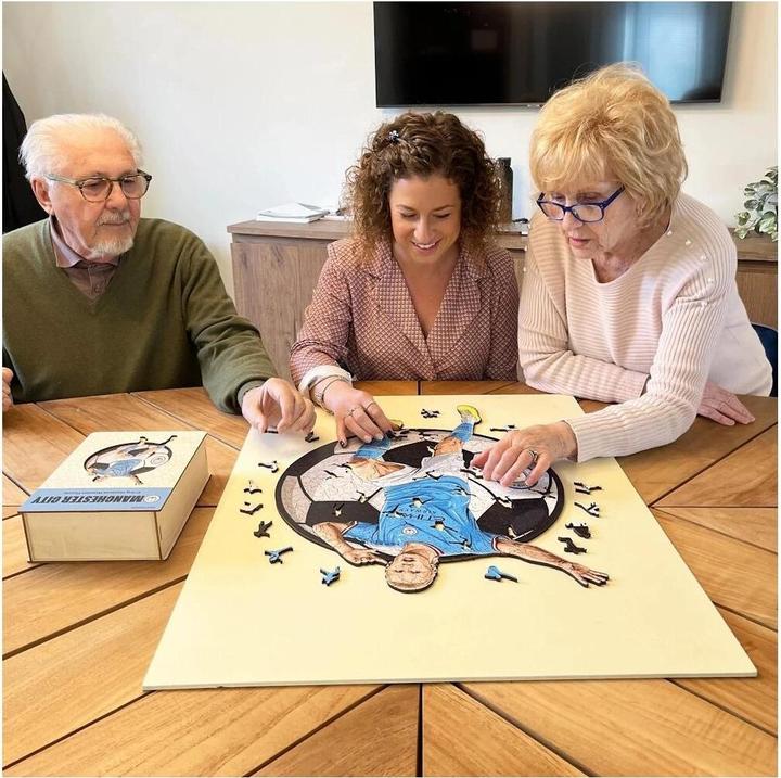 Produktbild Iconic Man City FC - Erling Haaland - Holz Puzzle Grösse M (270 Teile) (270 Teile)