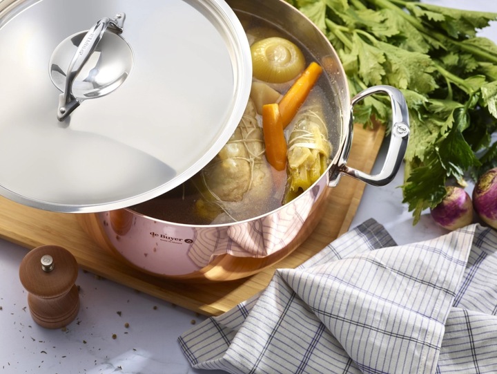 Actual product image de Buyer Prima Matera cooking pot induction, with lid (24 cm, Pot, Copper, Stainless steel)