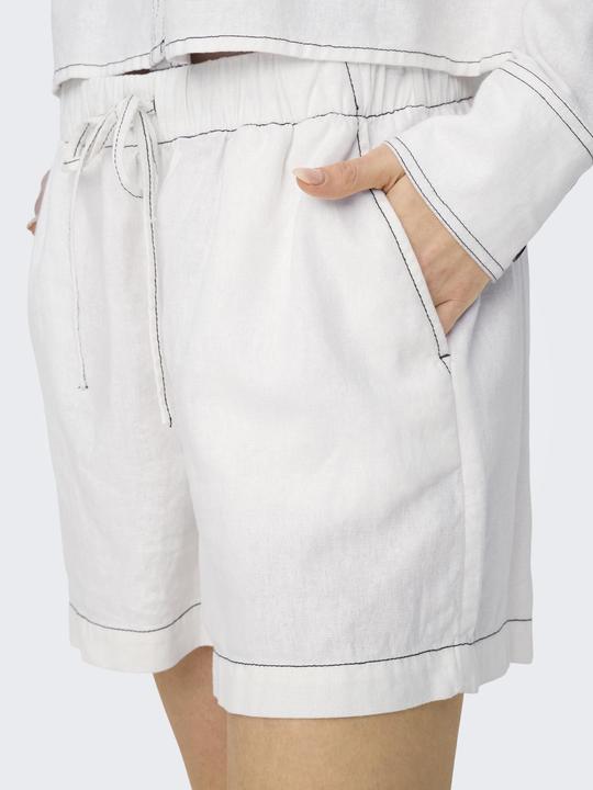 Actual product image Only ONLCARO Mittlere Taille Normal geschnitten Shorts Shorts (XL)